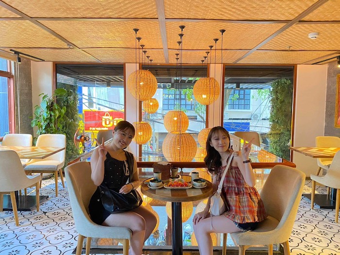 khách  hàng nhà Charm spa Grand Thái Phiên