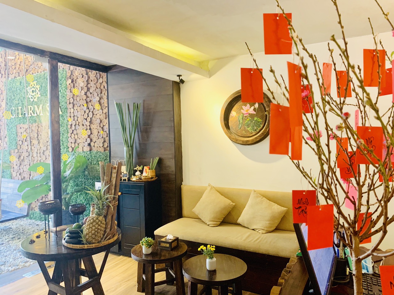 khu  vực  lễ  tân  chi  nhánh Charm Spa Đà  Nẵng